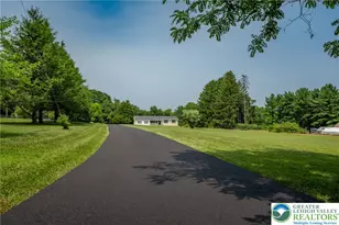1401 Flint Hill Rd, Upper Saucon Township, PA 18036 - Photo 35