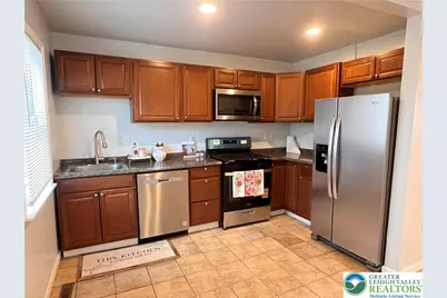 427 Pawnee Street, Bethlehem, PA 18015 - Photo 3