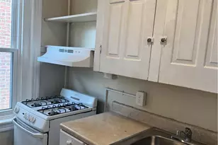 716 W Washington St, Allentown City, PA 18102 - Photo 3