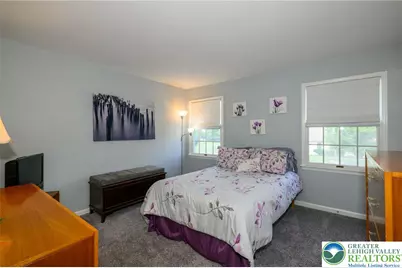 410 E Mayfield Circle, Bethlehem City, PA 18020 - Photo 17