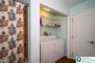 410 E Mayfield Cir, Bethlehem City, PA 18020 - Photo 19