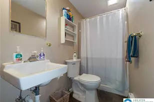 410 E Mayfield Cir, Bethlehem City, PA 18020 - Photo 23
