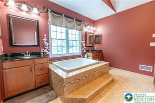 4140 Douglas Dr, Bethlehem Township, PA 18020 - Photo 37