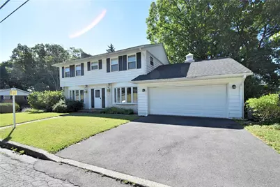 122 E Plainfield Avenue, Pen Argyl, PA 18072 - Photo 1