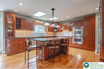 6301 Oakwood Circle, Upper Saucon Township, PA 18036 - Photo 15