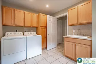 6301 Oakwood Cir, Upper Saucon Township, PA 18036 - Photo 19