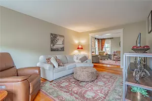 6301 Oakwood Cir, Upper Saucon Township, PA 18036 - Photo 5