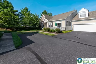 1862 Gregory Place, Lower Saucon Township, PA 18055 - Photo 5