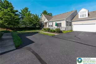 1862 Gregory Pl, Lower Saucon Township, PA 18055 - Photo 5