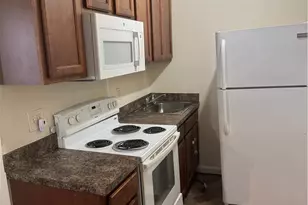 929 Gordon St, Allentown City, PA 18102 - Photo 3