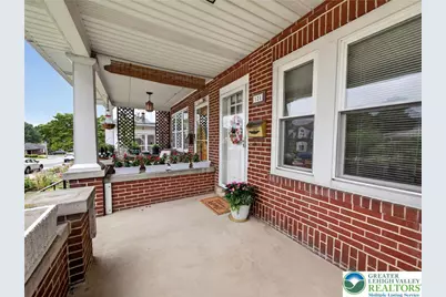 121 E Elm Street, Emmaus Boro, PA 18049 - Photo 5