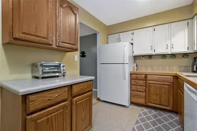2275 Irma Drive, Allentown City, PA 18109 - Photo 15