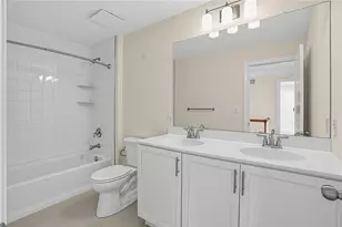 5199 Surrey Ct, Lower Macungie Township, PA 18104 - Photo 13