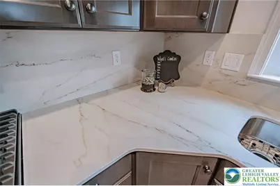 3715 Founders Crossing, Bethlehem Township, PA 18045 - Photo 7