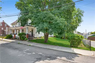 108 George St, Pen Argyl Boro, PA 18072 - Photo 3