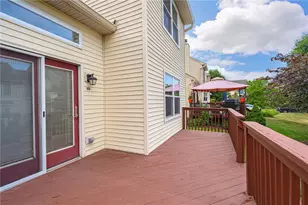 323 Surrey Pl, Macungie Boro, PA 18062 - Photo 25