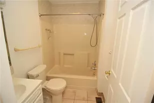 106 Founders Ct, Bethlehem City, PA 18020 - Photo 21