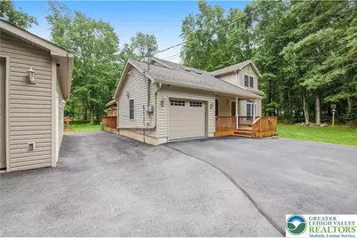 12 Sidney Mews, Penn Forrest, PA 18210 - Photo 3