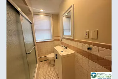 628 Hanover Avenue #2nd Fl, Allentown City, PA 18109 - Photo 11