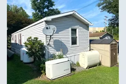 360 Delaware Drive #16, Easton, PA 18042 - Photo 11