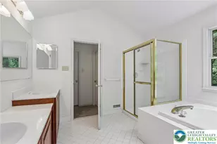 111 Manor Dr, Montgomery Township, PA 19446 - Photo 37