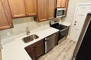 718 Linden St, Bethlehem City, PA 18018 - Photo 3