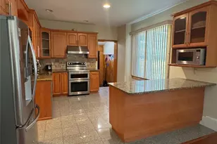 26 Center Ave, Mount Pocono, PA 18344 - Photo 7