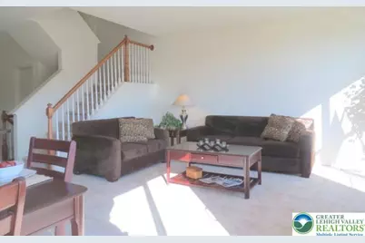 4565 Woodbrush Way, Upper Macungie Township, PA 18104 - Photo 9