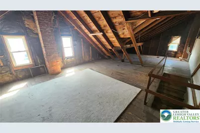 28 E Walnut Street, Nazareth Boro, PA 18064 - Photo 13
