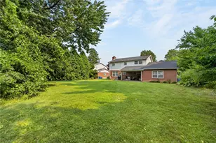 1527 Bayberry Ln, Bethlehem City, PA 18018 - Photo 39
