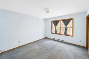 1111 Red Fox Ct, Polk Twp, PA 18333 - Photo 3