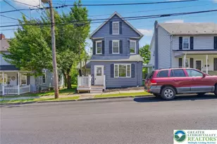 114 E High St, Nazareth Boro, PA 18064 - Photo 5