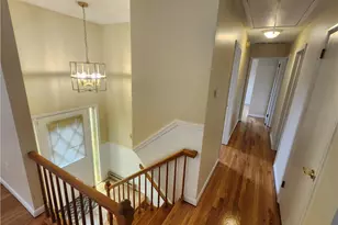 1916 Molinaro Dr, Allentown City, PA 18104 - Photo 5