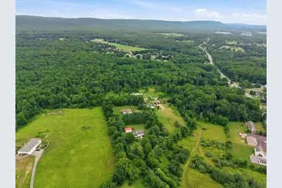 228 W Moorestown Road, Bushkill Twp, PA 18091 - Photo 87