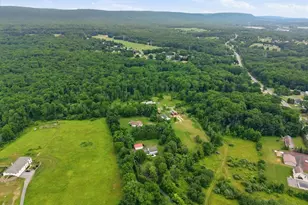 228 W Moorestown Rd, Bushkill Twp, PA 18091 - Photo 87