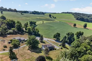 4124 Lawton Ct, Lowhill Township, PA 18078 - Photo 11