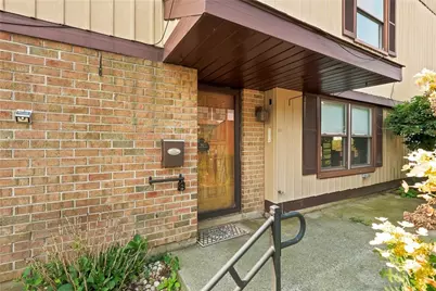 1614 Shenandoah Court, South Whitehall Township, PA 18104 - Photo 3