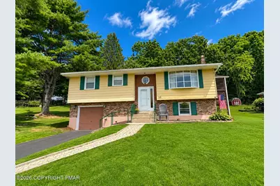 35 W Diaz Avenue, Nesquehoning, PA 18240 - Photo 1