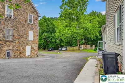 313 Main Street, Slatington Boro, PA 18080 - Photo 7