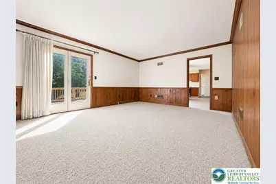 1929 Earls Court, Salisbury Township, PA 18103 - Photo 17