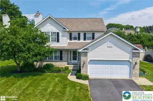 265 Laurel Ct, Plainfield Township, PA 18091 - Photo 1