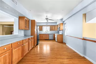 1024 Washington St, Whitehall Township, PA 18052 - Photo 9