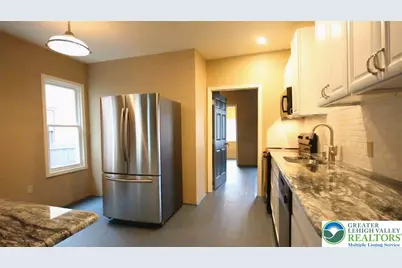 71 W Goepp Street, Bethlehem, PA 18018 - Photo 3