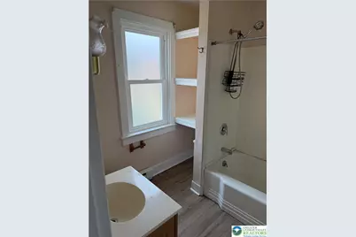 124 S 2nd Street #2nd Flr, Bangor, PA 18013 - Photo 5