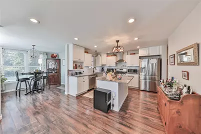 3823 Huckleberry Road, Allentown City, PA 18104 - Photo 17