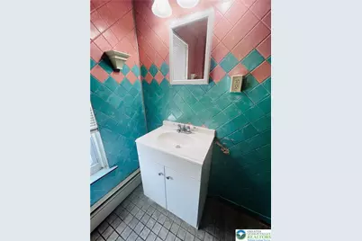 410 N 2nd Street, Allentown City, PA 18102 - Photo 17