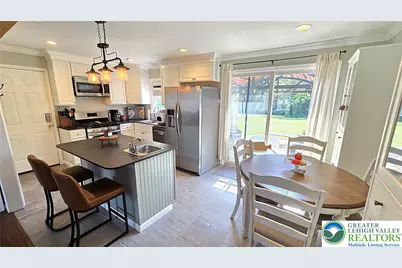 3165 Birch Circle E, Whitehall Township, PA 18052 - Photo 9