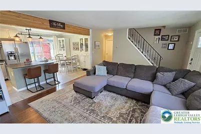 3165 Birch Circle E, Whitehall Township, PA 18052 - Photo 3