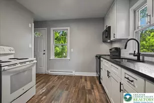 355 Brown St, East Stroudsburg, PA 18301 - Photo 13