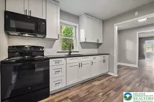 355 Brown St, East Stroudsburg, PA 18301 - Photo 11